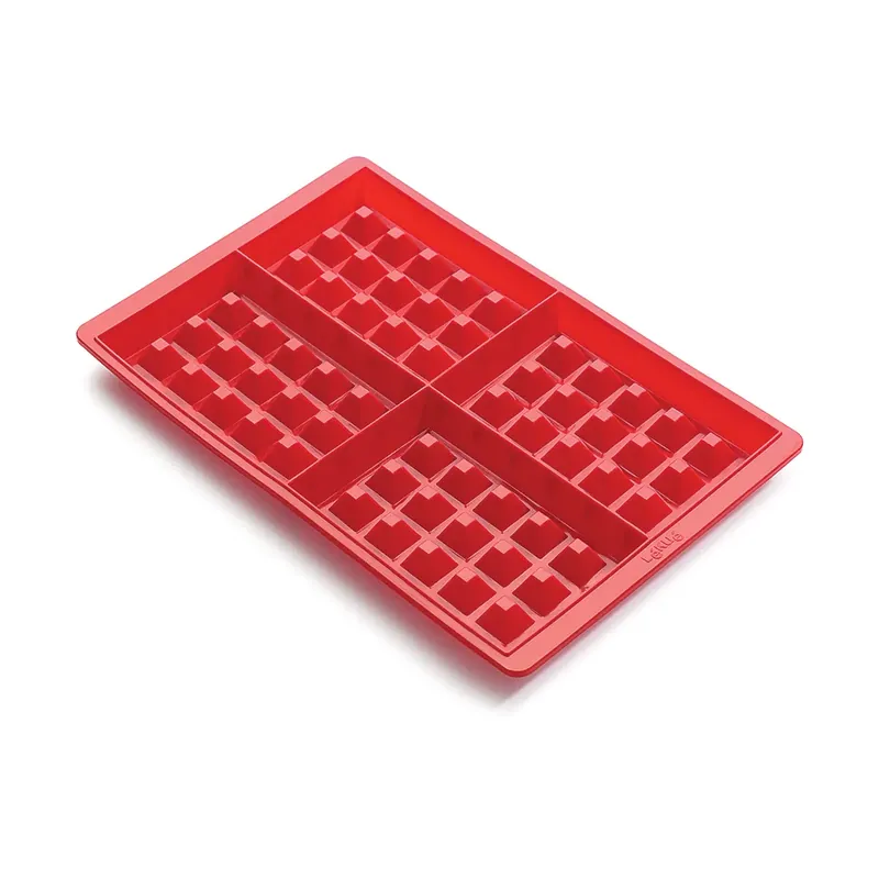 Lékué waffle mold silicone, Red Get Yours