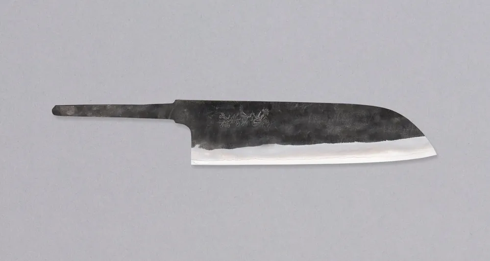 Hassle-Free Returns ZDP-189 Santoku Black 180mm (7.1") - BLADE