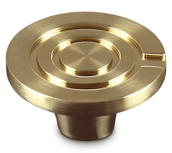 Price Drop Le Creuset Crucible Knob 55M, Light Gold